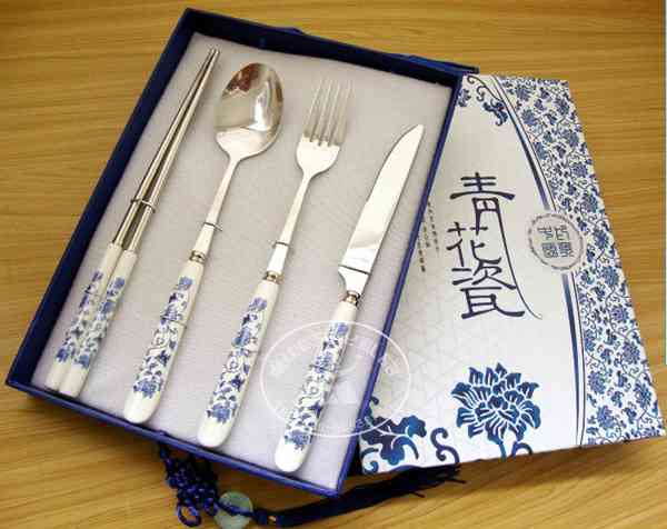 青花瓷四件套餐具 餐具礼品 精美餐具刀叉勺筷 创意礼品个性定制
